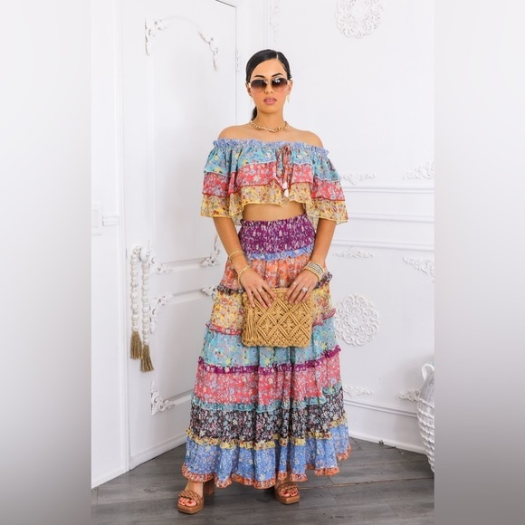 Multicolor Floral Maxi Skirt Set - Picture 3 of 12